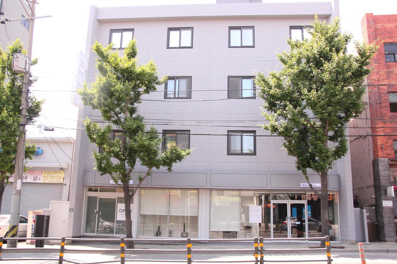 Wood House Hotel Busan Ngoại thất bức ảnh